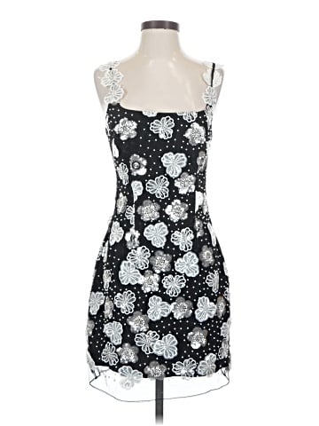 Elliatt Cocktail Dress (view 1)