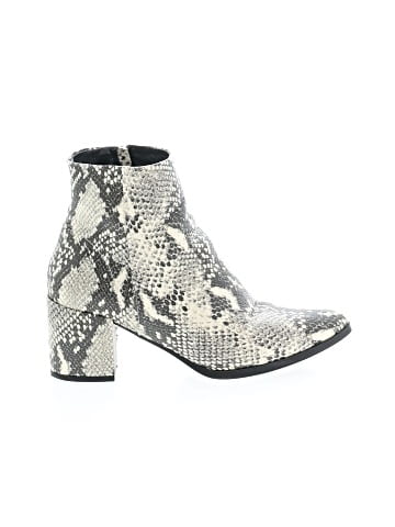 Madden Girl Ankle Boots (view 1)