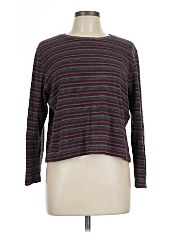 Liz Claiborne Long Sleeve T-Shirt (view 1)