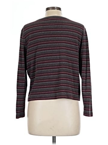 Liz Claiborne Long Sleeve T-Shirt (view 2)