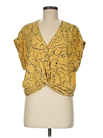 Sweet Rain Sleeveless Blouse (view 1)