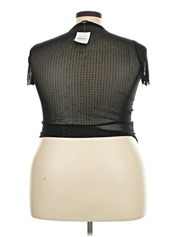 Forever 21 Plus Short Sleeve Top (view 2)