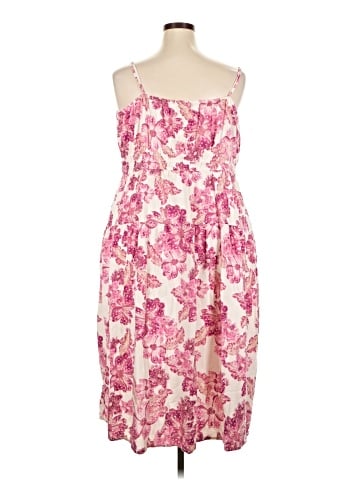 Old Navy Casual Dress (view 2)