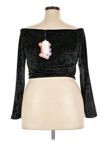 Yitty 3/4 Sleeve Top (view 2)