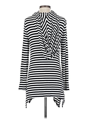 Andrea Jovine Poncho (view 2)