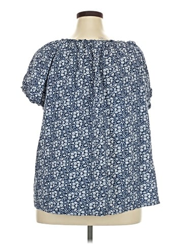 St. John's Bay Short Sleeve Blouse (view 2)