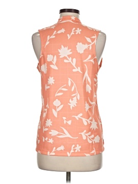 Nike Sleeveless T-Shirt (view 2)