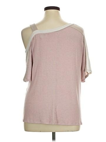 Andree by UNIT Short Sleeve T-Shirt (view 2)