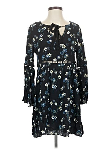 Ella Moss Casual Dress (view 1)