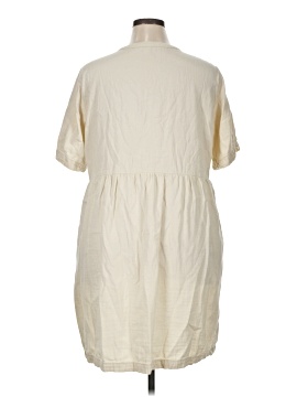 Old Navy Casual Dress (view 2)