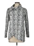 Unbranded Silver Fleece Size L (estimated) - photo 1
