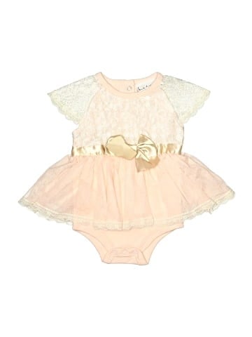 Nicole Miller New York Short Sleeve Outfit (view 1)