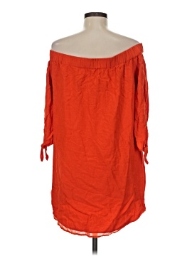 Old Navy Casual Dress (view 2)