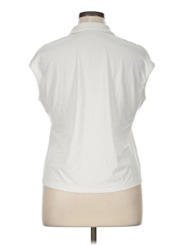 Nike Sleeveless Blouse (view 2)