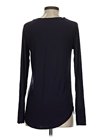 Gap Body Long Sleeve T-Shirt (view 2)