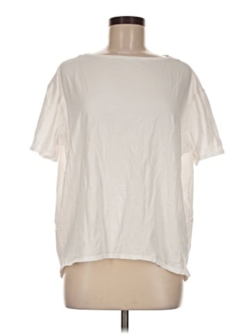 Lululemon Athletica Short Sleeve T-Shirt (view 1)