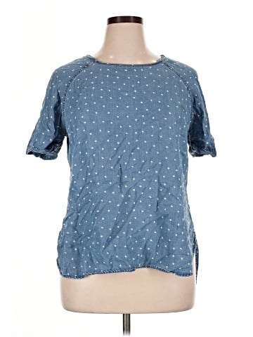 Forever 21 Plus Short Sleeve Top (view 1)