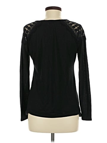 Old Navy Long Sleeve T-Shirt (view 2)