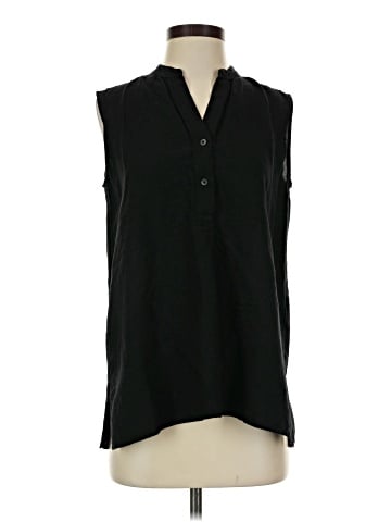 Uniqlo Sleeveless Button-Down Shirt (view 1)