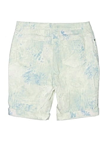 Gloria Vanderbilt Shorts (view 2)