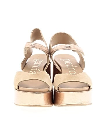 Pedro Garcia Wedges (view 2)
