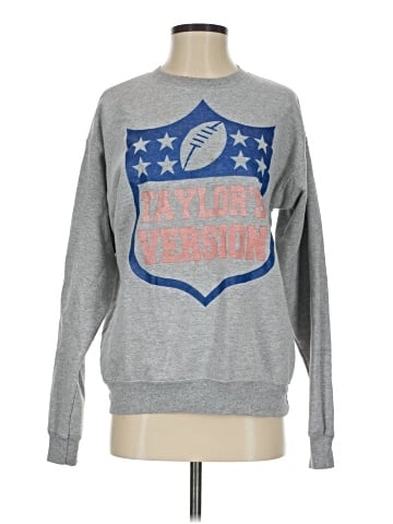 Hanes Sweatshirt (view 1)