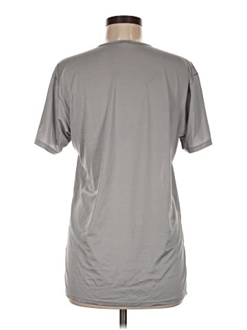 Uniqlo Short Sleeve T-Shirt (view 2)
