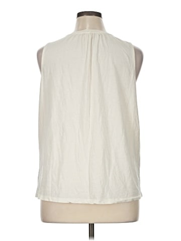 Old Navy Sleeveless Blouse (view 2)