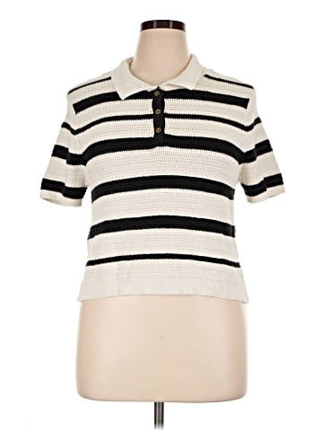 Universal Thread Short Sleeve Top (view 1)