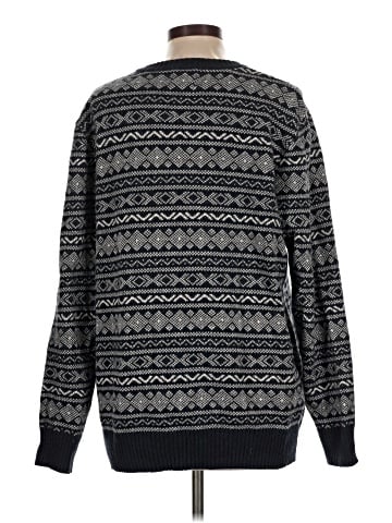 Old Navy Pullover Sweater (view 2)