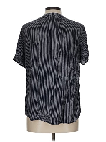 Old Navy Short Sleeve Blouse (view 2)