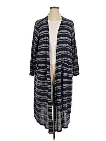 Lularoe Cardigan (view 1)