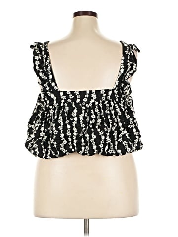 Melrose and Market Sleeveless Blouse (view 2)