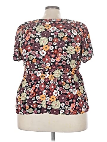 Lily Star Short Sleeve Blouse (view 2)