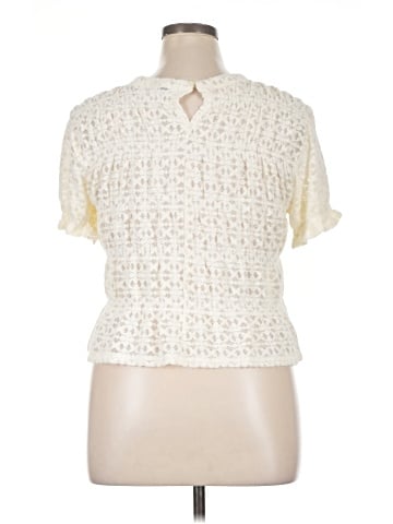 White Birch Short Sleeve Blouse (view 2)