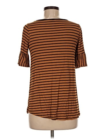 Hailey & Co. Short Sleeve Top (view 2)