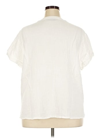 Lane Bryant Short Sleeve T-Shirt (view 2)