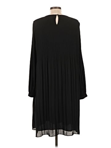 T Tahari Casual Dress (view 2)