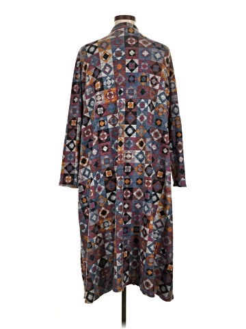 Lularoe Cardigan (view 2)