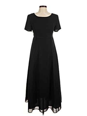 Stephanie Andrews Casual Dress (view 1)