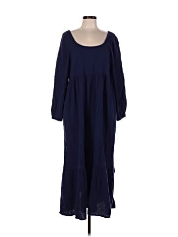 Universal Thread Casual Dress (view 1)