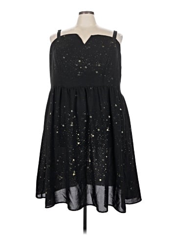 BLOOMCHIC Cocktail Dress (view 1)