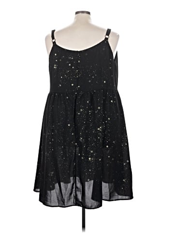 BLOOMCHIC Cocktail Dress (view 2)