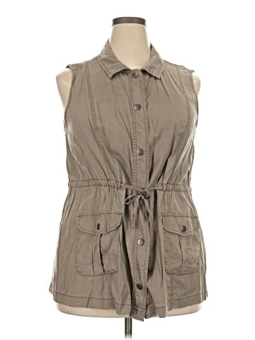 C established 1946 Vest (view 1)
