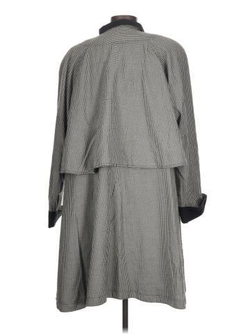 Fleet Street Raincoat (view 2)