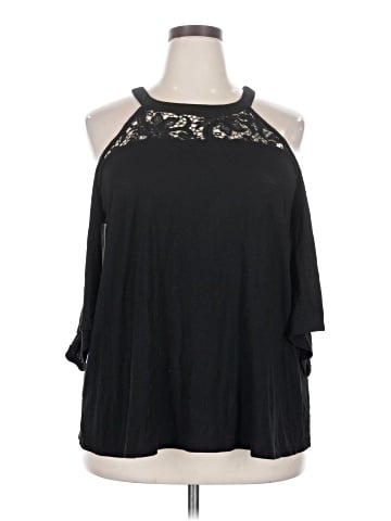 Torrid 3/4 Sleeve Top (view 1)