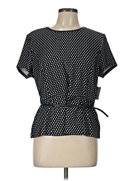 Liz Claiborne Short Sleeve T-Shirt (view 1)