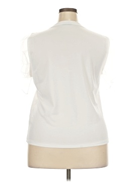 Ft Inc Short Sleeve Top (view 2)