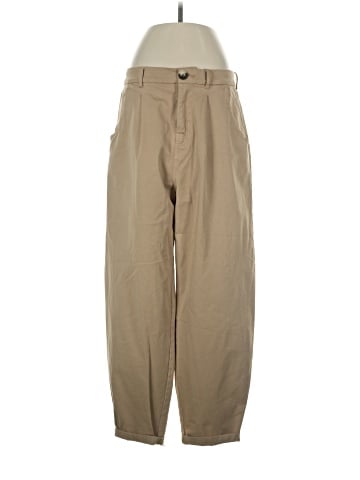 Zara Khakis (view 1)