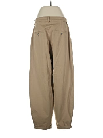 Zara Khakis (view 2)